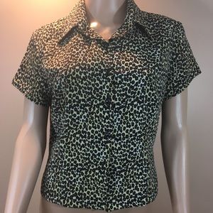 Wrapper women shirt size M